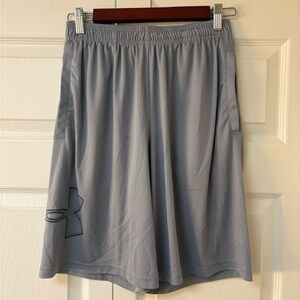 Under Armour Light Gray Men's Athletic Shorts Size Medium
